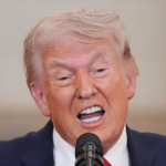 Trump publica una imagen en la que declara el estrecho de Ormuz como «nuevo territorio» de EU